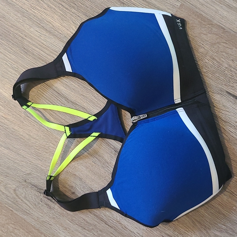 VSX Knockout sports bra